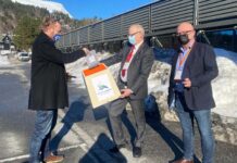 – Det ligg an til ei valdeltaking på langt over 50%